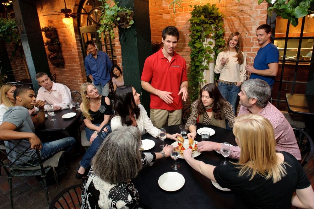 Take a Restaurant-Hopping Foodie Walk